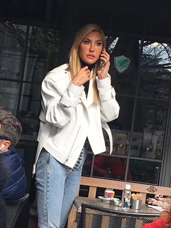 cagla-sikel-programi-neden-yok-bitti-mi-bugun-yayinlandi-mi-24-ekim-cagla-ile-yeni-bir-gun-yayindan-kalkti-mi-1698134129672.jpg Çağla Şıkel programı neden yok, bitti mi, bugün yayınlandı mı? 24 Ekim Çağla ile Yeni Bir Gün yayından kalktı mı, artık verilmeyecek mi? - 2