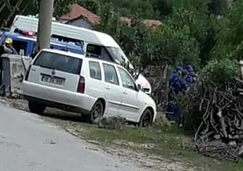 Eşi evi terk etti, sorumlu tuttuğu komşularını vurup canına kıydı