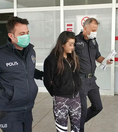 "Canımı yakıyorsun, ne biçim doktorsun?” deyip doktora saldıran kadın tutuklandı - 2