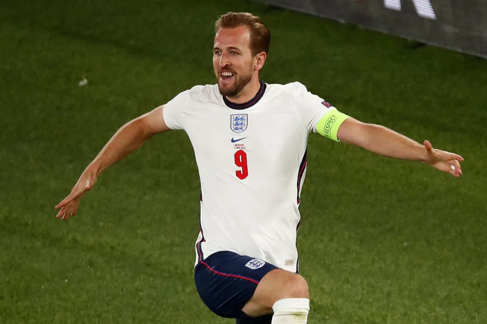 Dünya Kupası'nda İngiltere-Hırvatistan maçı heyecanı! Kane mi Modric mi? - 2