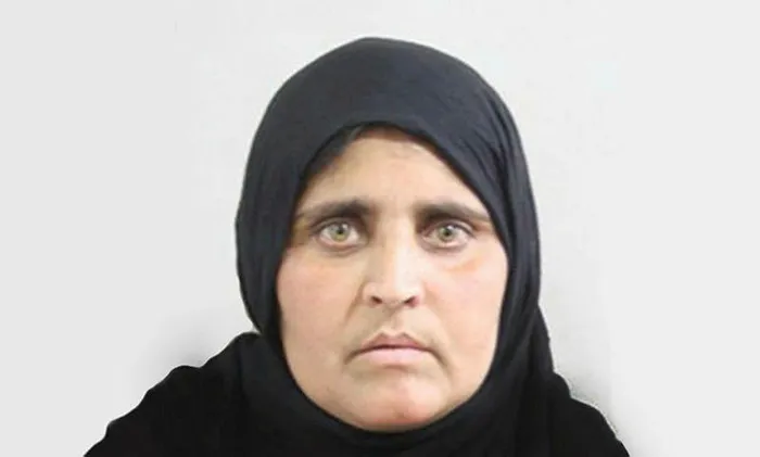 National Geographic'in meşhur 'Afgan kızı' Şarbat Gula İtalya'da - 3