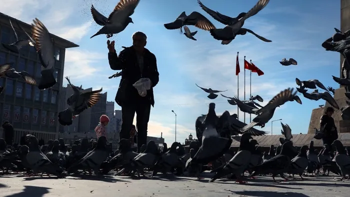 1715961420068.jpg Meteoroloji'den hafta sonu tahminleri: Sıcaklıklar artacak | İşte 5 günlük hava durumu raporu - 2