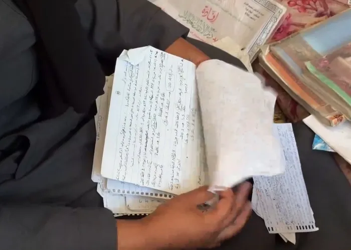 gazzeli-cercaviden-insanliga-azim-dersi-gazzenin-yoklukta-nasil-var-oldugunu-anlatti-1763286069886.jpg Gazzeli Beraa el-Cercavi (18), Gazze'de yokluktan nasıl var olduklarını anlattı. (AA)