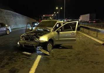 TEM'de 5 araç birbirine girdi! Yürek burkan kare! 1'i bebek 5 yaralı