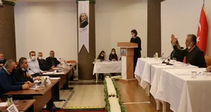 Ağzı bozuk CHP’li Başkan’a İP’liler dayanamadı