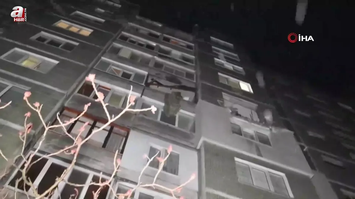 Rusya, Ukrayna’da apartmanı vurdu: 4 ölü
