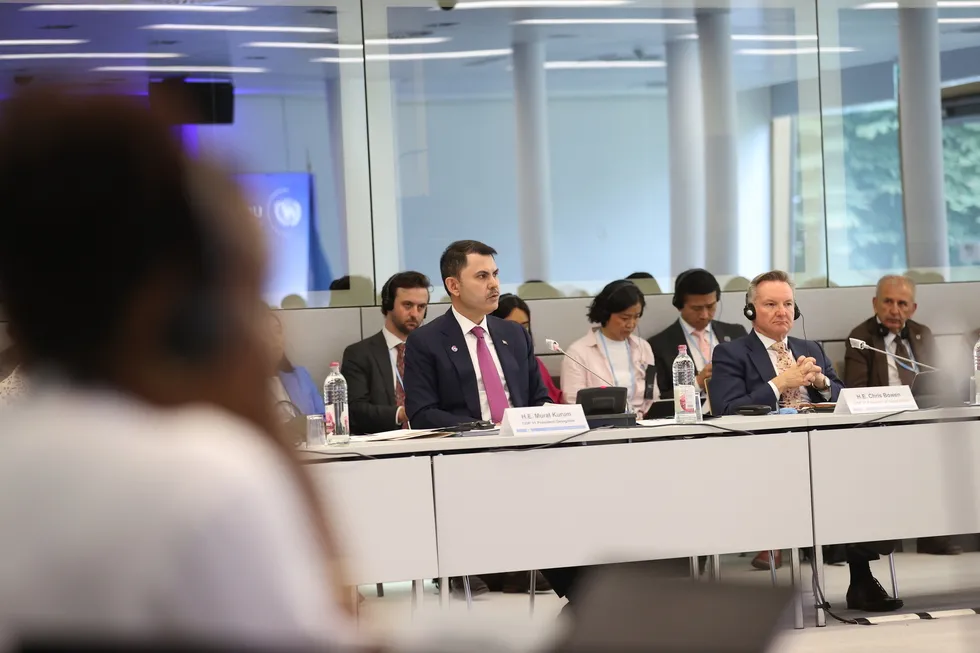 100’den fazla ülkeyle kritik zirve! Bakan Murat Kurum Almanya’da dünyaya liderlik etti - 3