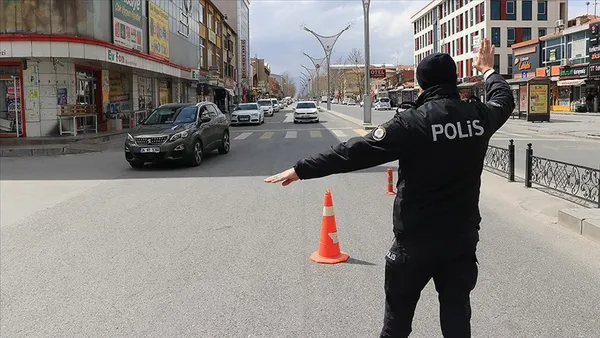 1621005654648.jpg Tam kapanma uzatılacak mı? Hafta sonu kısıtlamaları kalkacak mı? Kafe ve restoranlar açılacak mı? - 1
