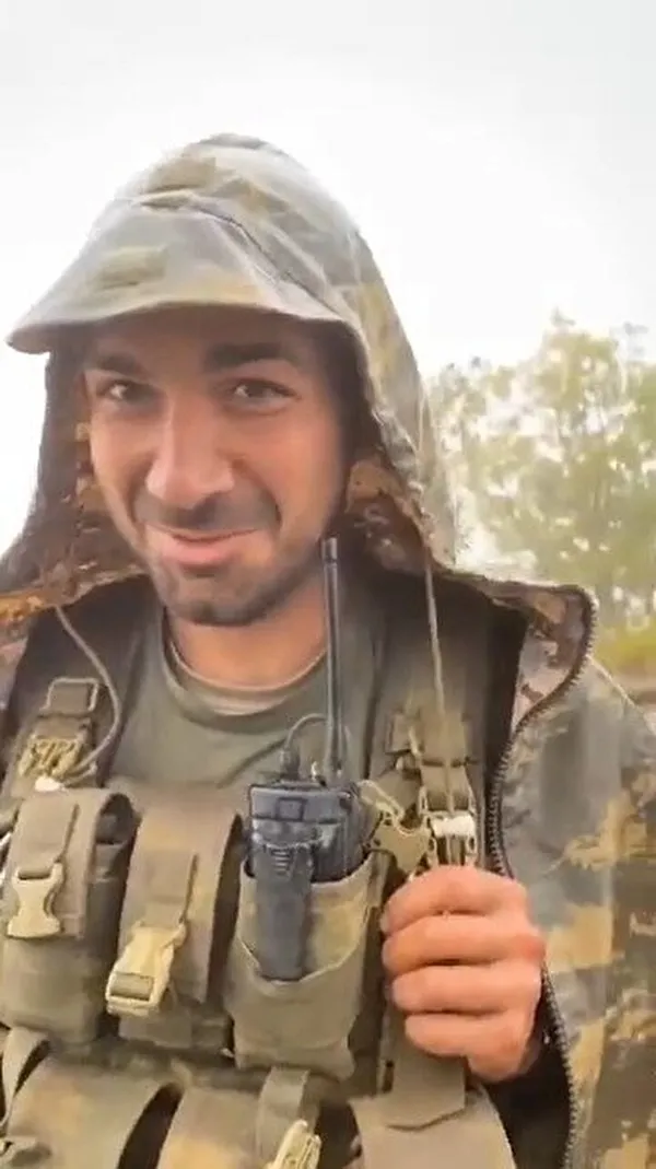 Pençe-Kilit şehidi Emre Sevinç'in operasyon öncesi çekilen son görüntüleri ortaya çıktı! Arkadaşları sosyal medyadan paylaştı - 1