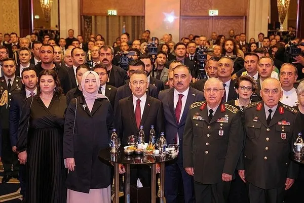 cumhurbaskani-yardimcisi-oktay-turkiye-ile-azerbaycan-kardesligi-ezelidir-ebedidir-1685140610195.jpg Cumhurbaşkanı Yardımcısı Oktay: Türkiye ile Azerbaycan kardeşliği ezelidir, ebedidir! - 1