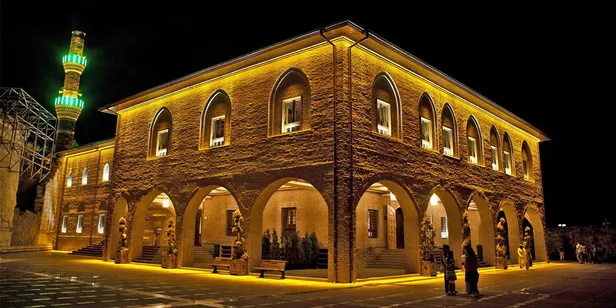 Hacı Bayram Veli hangi dönemde yaşamıştır? Hacı Bayram Veli hangi padişah döneminde yaşamıştır?