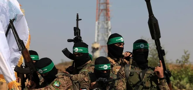 İşgalciler bozguna uğruyor: Kassam Tugayları’ndan katil İsrail askerlerine keskin ölüm! 4 katil daha cehennemi boyladı