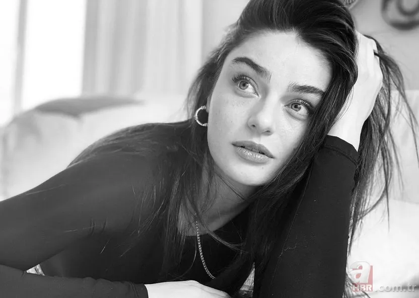 Ayça Ayşin Turan ile Murat Boz sevgili mi? Ayça Ayşin Turan kimdir, kaç yaşında? Murat Boz kaç yaşında? 6