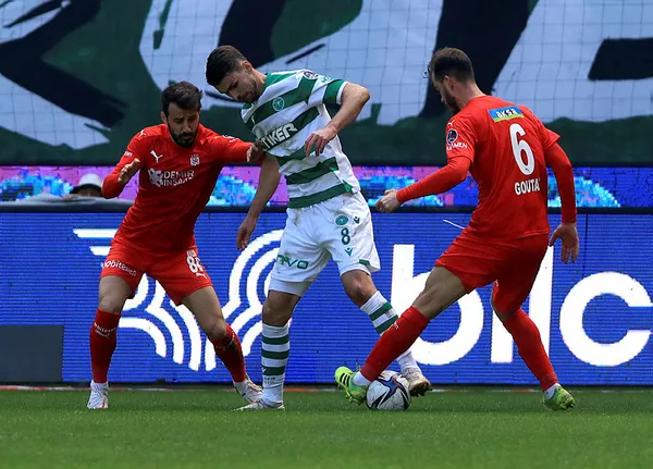 Konyaspor evinde Sivasspor'a kaybetti! Maç sonucu 0-1 - 1