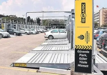 İSPARK'ın kapasitesi 30 bin azaldı! AK Partililer tepki gösterdi: Otoparklar nerede?