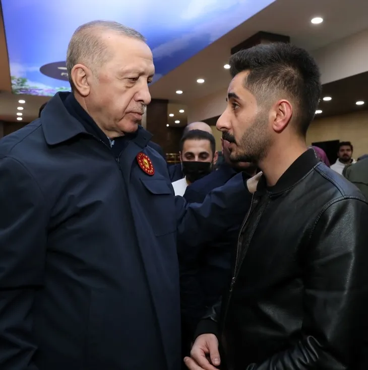 Başkan Erdoğan, Yüksekova'da Mehmetçik ile iftar yaptı