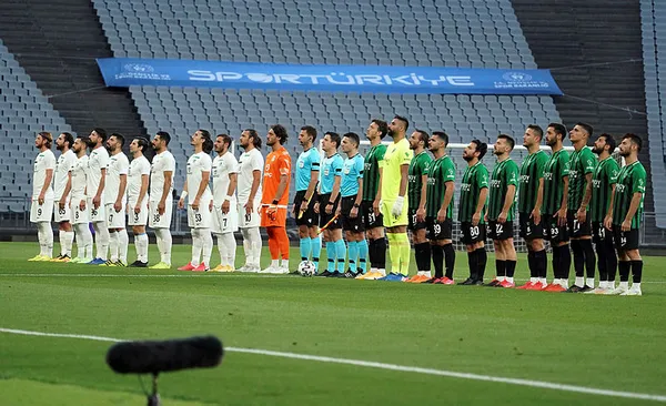 Son dakika: Kocaelispor Sakaryaspor'u 4-0 yenerek 1. Lig'e yükseldi - 3