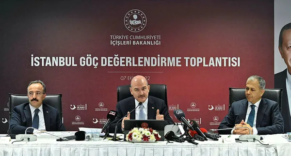 İçişleri Bakanı Süleyman Soylu duyurdu: O ilçelere yeni yabancı kaydı yapılmayacak - 1