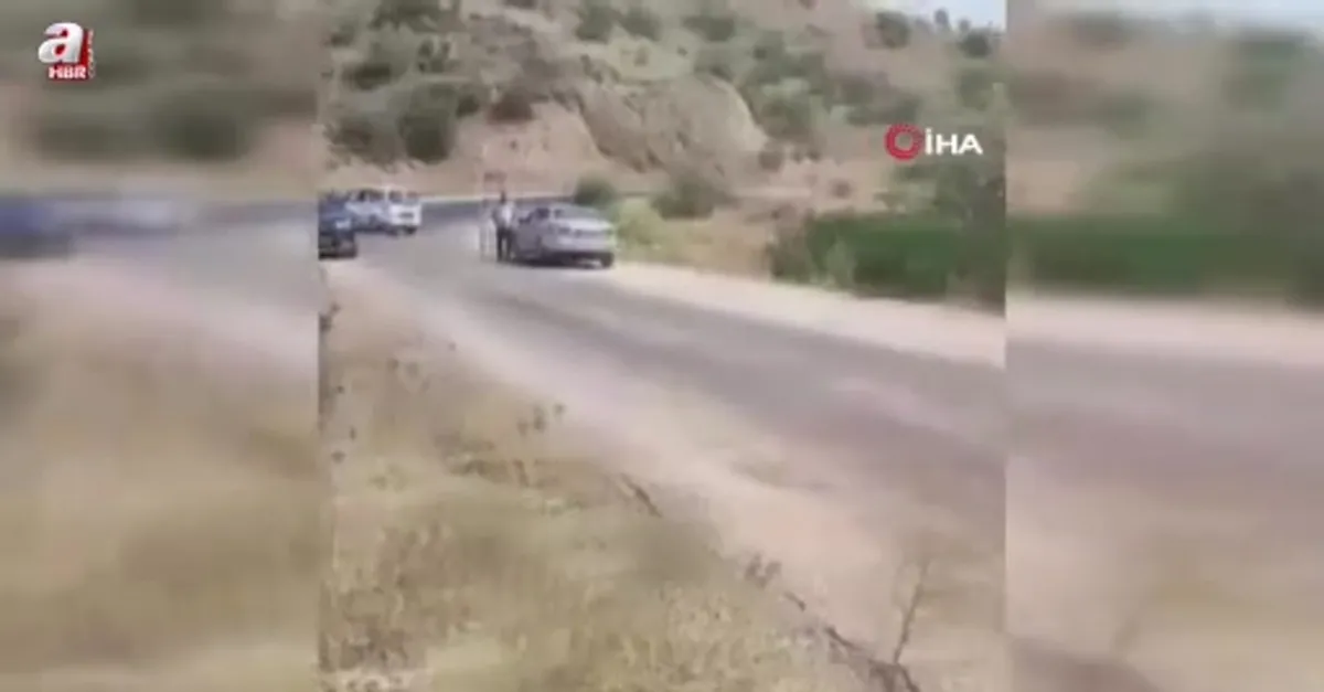 Elazığ’da tır devrildi