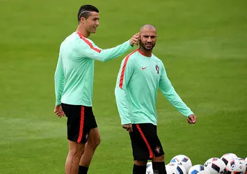 Ronaldo, Quaresma'yı tebrik etti