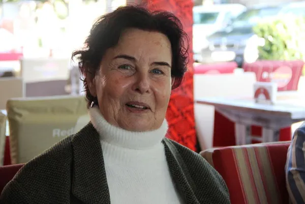 Son dakika: Usta sanatçı Fatma Girik 79 yaşında hayatını kaybetti