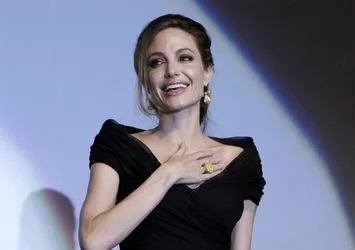 Angelina Jolie 34 kiloya düştü!