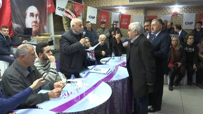 Elazığ'da CHP kongresinde yumruklu kavga - 2