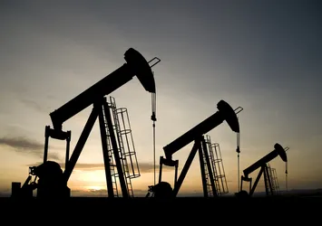 Irak'tan Basra Körfezi'nde 'petrol adası' planı