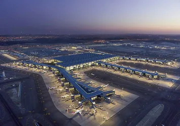 Türkiye havalimanları ağustosta yolcu rekoru kırdı