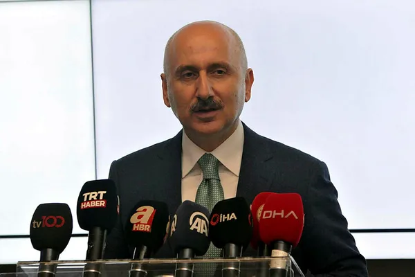20 yılda büyük dönüşüm! Ulaştırma ve Altyapı Bakanı Adil Karaismailoğlu: Muhalefet projelerimizi izlemeye devam etsin - 4