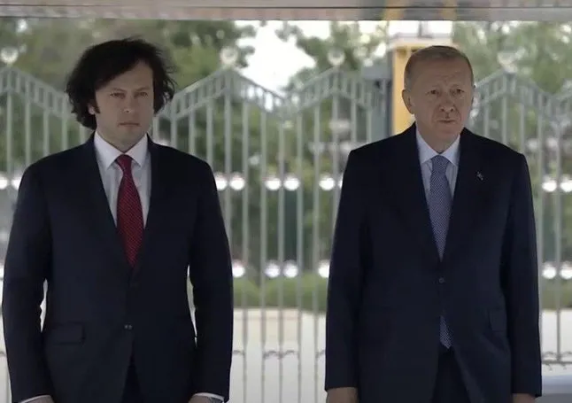 Başkan Erdoğan Gürcistan Başbakanı Irakli Kobakhidze’yi resmi törenle karşıladı