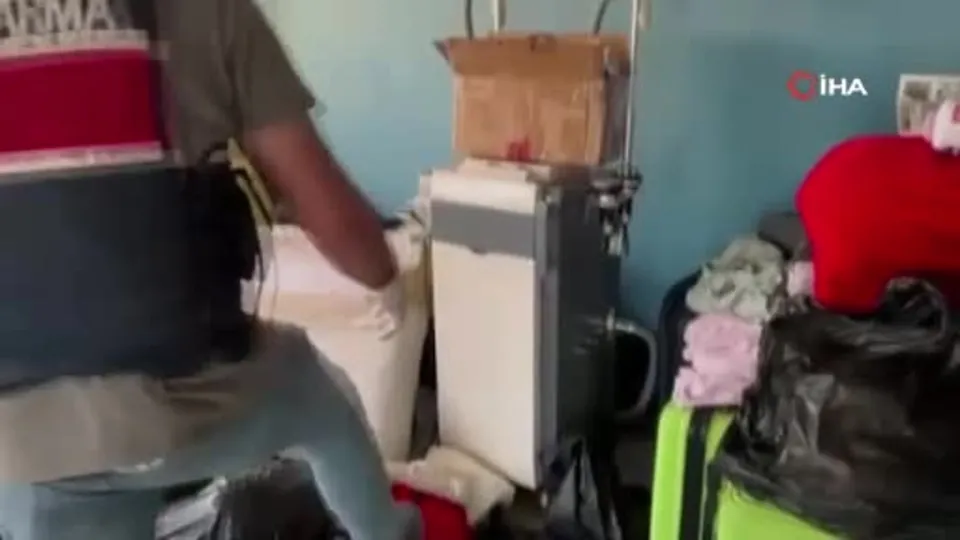 VIP aracı güzellik merkezine dönüştürmüş