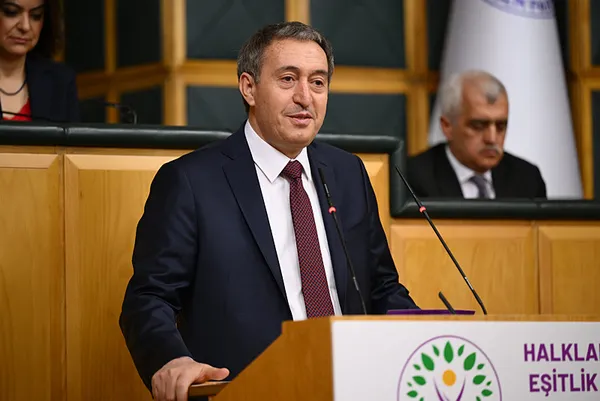 İstanbul son seçim anketi yayınlandı! İmamoğlu’na DEM şoku! Kent uzlaşısı adı altındaki kirli oyuna seçmen tepkili...