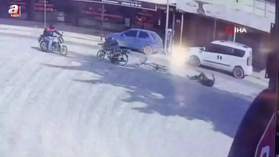 Motosiklet ile bisiklet çarpıştı: 2 yaralı