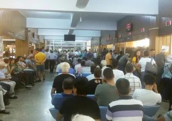 Vergi dairelerinde son gün yoğunluğu