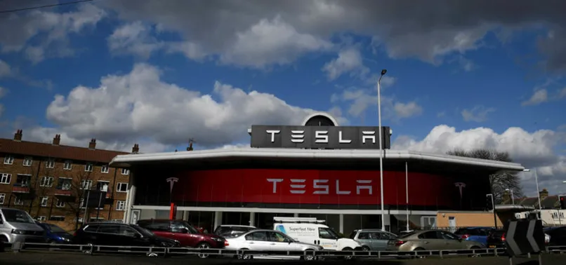 Tesla, ABD'nin en değerli otomotiv firması oldu