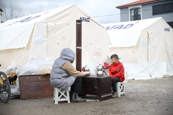 SON DAKİKA! Düzce’de korkutan deprem! İstanbul, Sakarya ve çevresinde de hissedildi