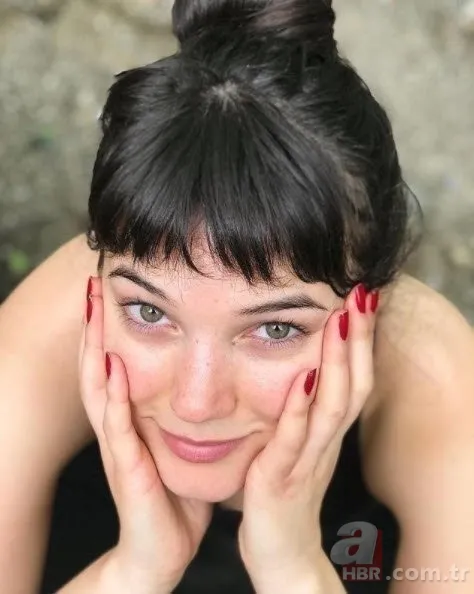 Ben Bu Cihana Sığmazam’ın Firuze’si Pelin Akil hayran bıraktı! Doğal güzelliğine beğeni yağdı 9