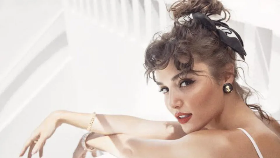 Hande Erçel’in görüntüleri olay oldu