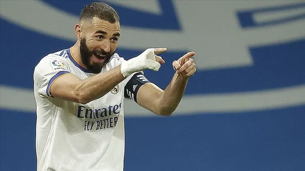 galatasaraydan-dunyada-ses-getirecek-transfer-real-madridin-eski-yildizi-yolda-tam-15-milyon-euro-1706547445734.jpg Galatasaray'dan dünyada ses getirecek transfer! Real Madrid'in eski yıldızı yolda! Tam 15 milyon euro - 3