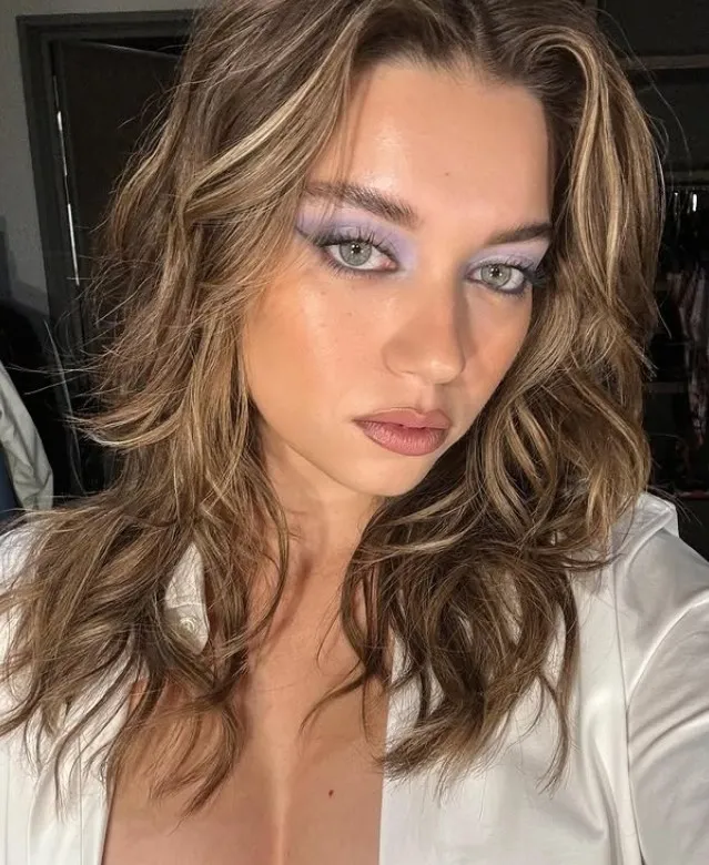 afra-saracoglundan-milano-donusu-abi-itirafi-1774938326405.jpg Kaynak: Instagram