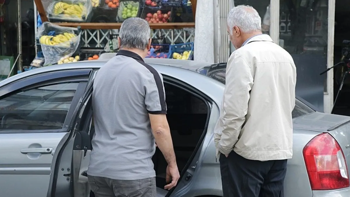 4 ay önce aldığı aracı satmak isterken hayatının şokunu yaşadı