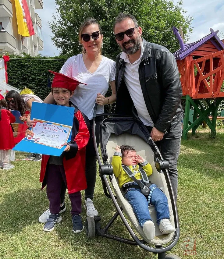 Pınar Altuğ elektrikli otomobile geçti! Yeni aracının fiyatı dudak uçuklattı 11