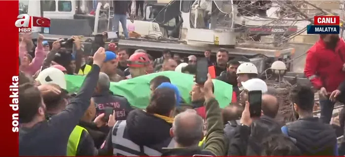 Son dakika: Malatya’da 5,6’lık yeni deprem! A Haber olay yerinden aktardı: Ekipler uyarı yaptı