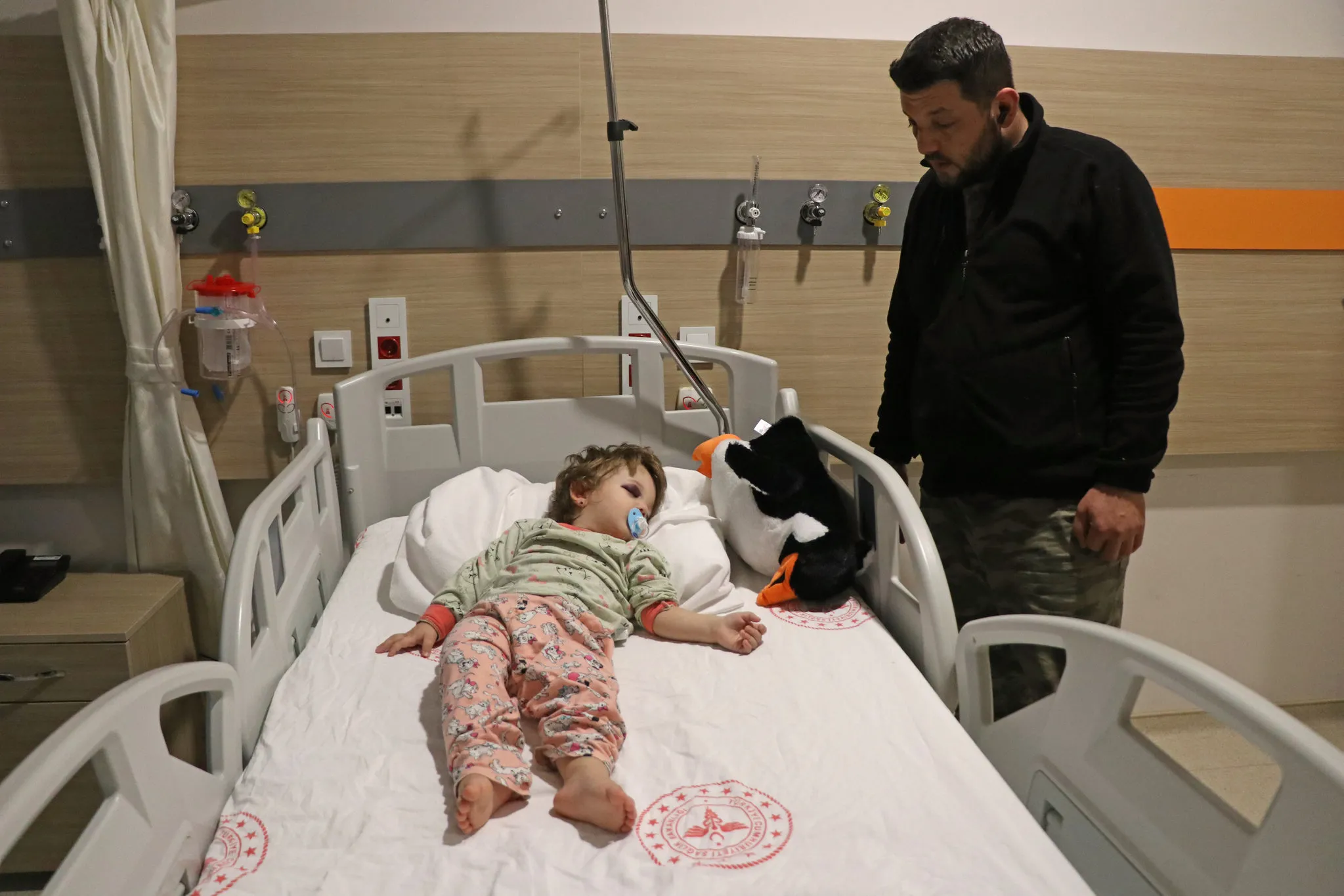 Yalova'da vahşet! 14 aylık kızıyla saldırıya uğrayan baba A Haber'de: Aşiretiz evini sat git