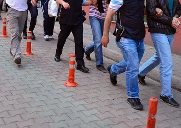 Ankara merkezli 12 ilde FETÖ operasyonu