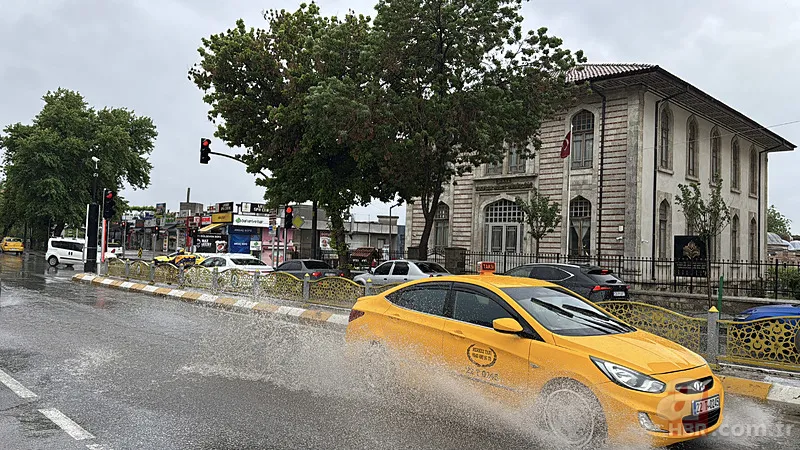 Rusya’dan kış geri döndü! 12 Mayıs hava durumu uyarısı: Soğuk, yağış, fırtına ve gök gürültüsü... 3