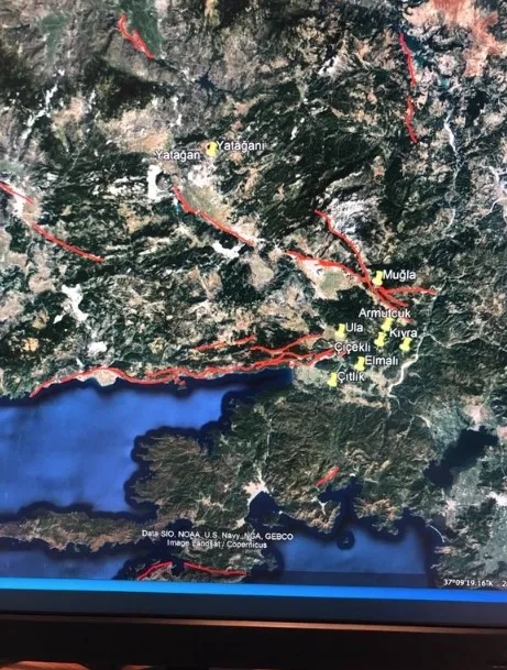 deprem-uzmani-profesor-naci-gorurden-korkutan-uyari-mugla-guneyi-kipir-kipir-1662385339284.jpg Deprem uzmanı Profesör Naci Görür'den korkutan uyarı: Muğla güneyi kıpır kıpır - 1