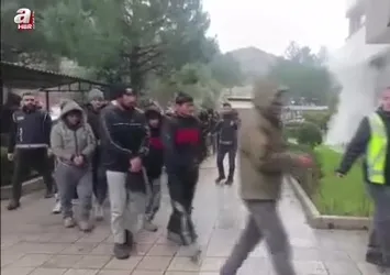 Amasya’da tırdan 42 kaçak göçmen çıktı