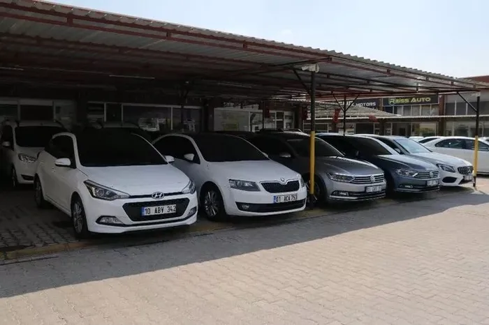 İkinci el araç piyasası karıştı! Fiyatlar 5 günde bir artıyor - 2